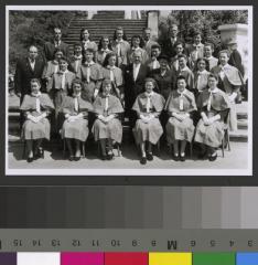 Cérémonie de remise des diplômes de l'école d'infirmières.